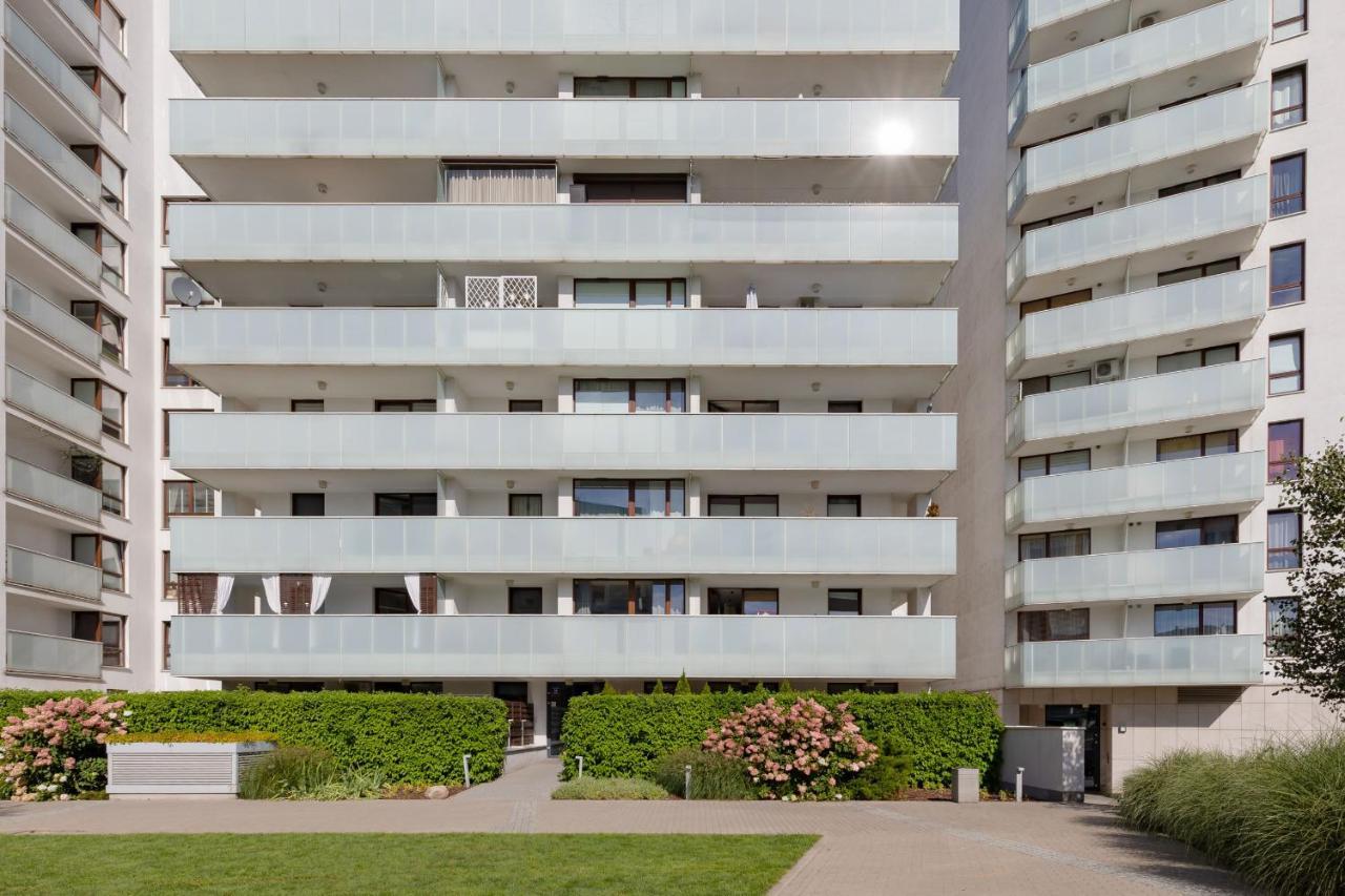 Osiedle Intenso Warszawa Wola By Noclegi Renters Ngoại thất bức ảnh